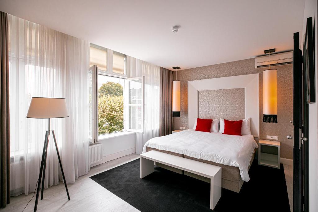 Le Theatre Hotel Maastricht Exterior photo